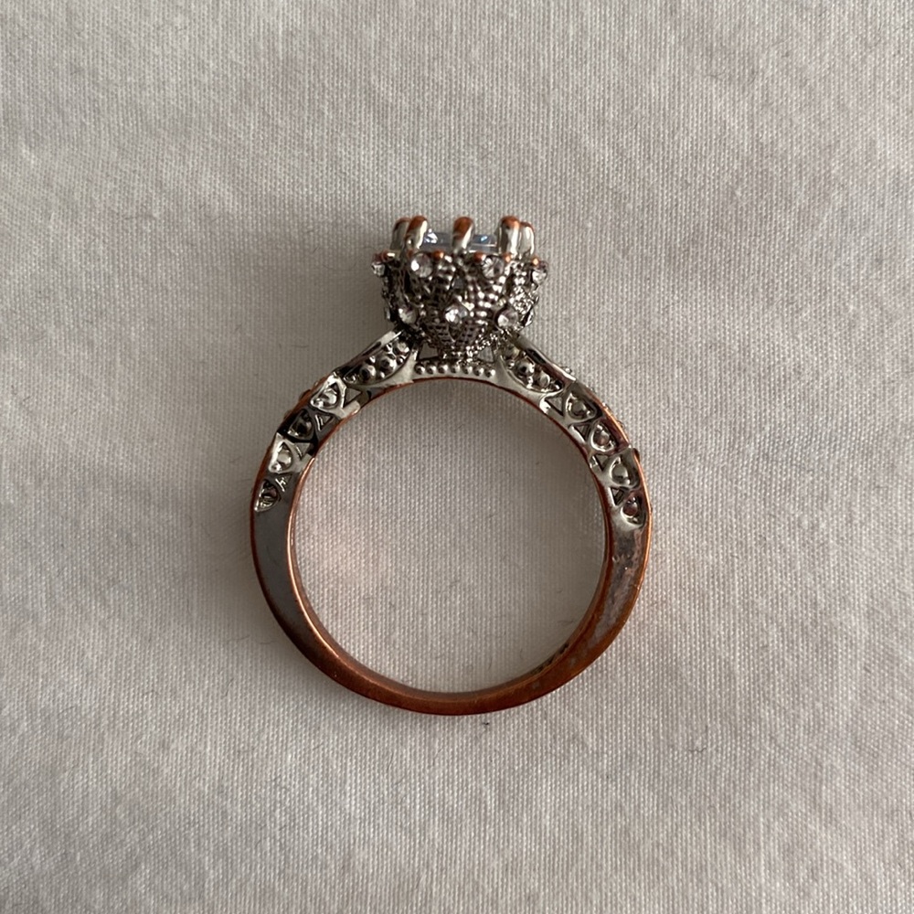 Crystal Ring - Picture 4 of 4